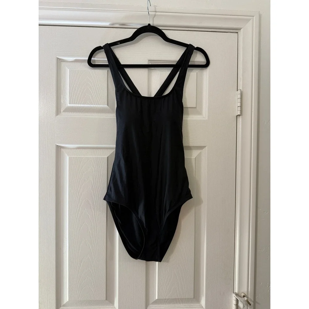 quince italian cross-back one-piece bathing suit in black, women size medium